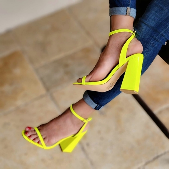 Neon Yellow Strappy Heel Chunky Block Sandals - Picture 5 of 5